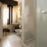 Hotel Corticella 3*
