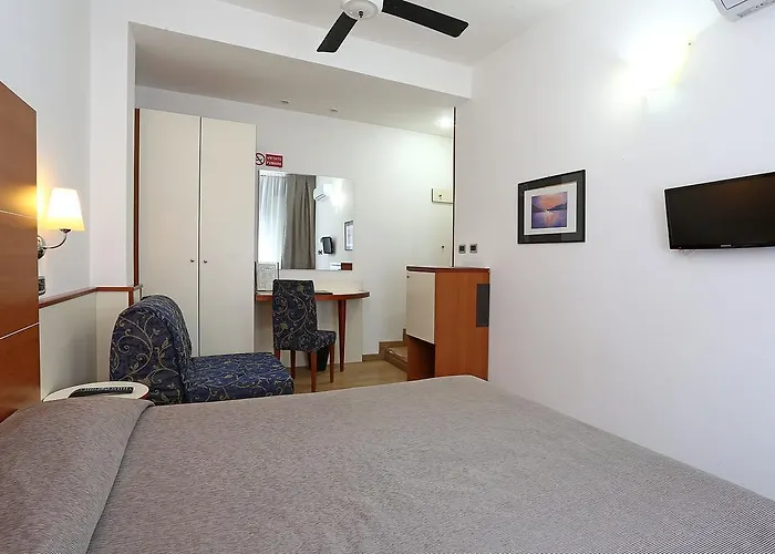 Corticella Otel Bolonya